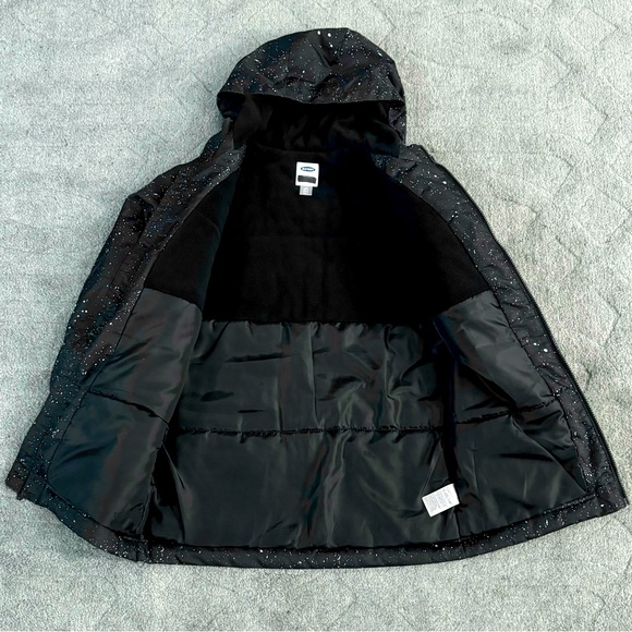 Old Navy Hooded Winter Coat Full Zip/Velcro Size L (10-12) Black/White Speckled - Picture 3 of 6